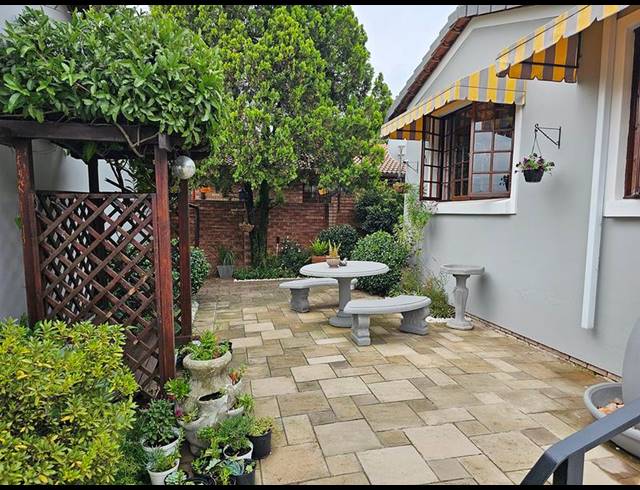 3 BEDROOM PROPERTY TO RENT IN RIVONIA